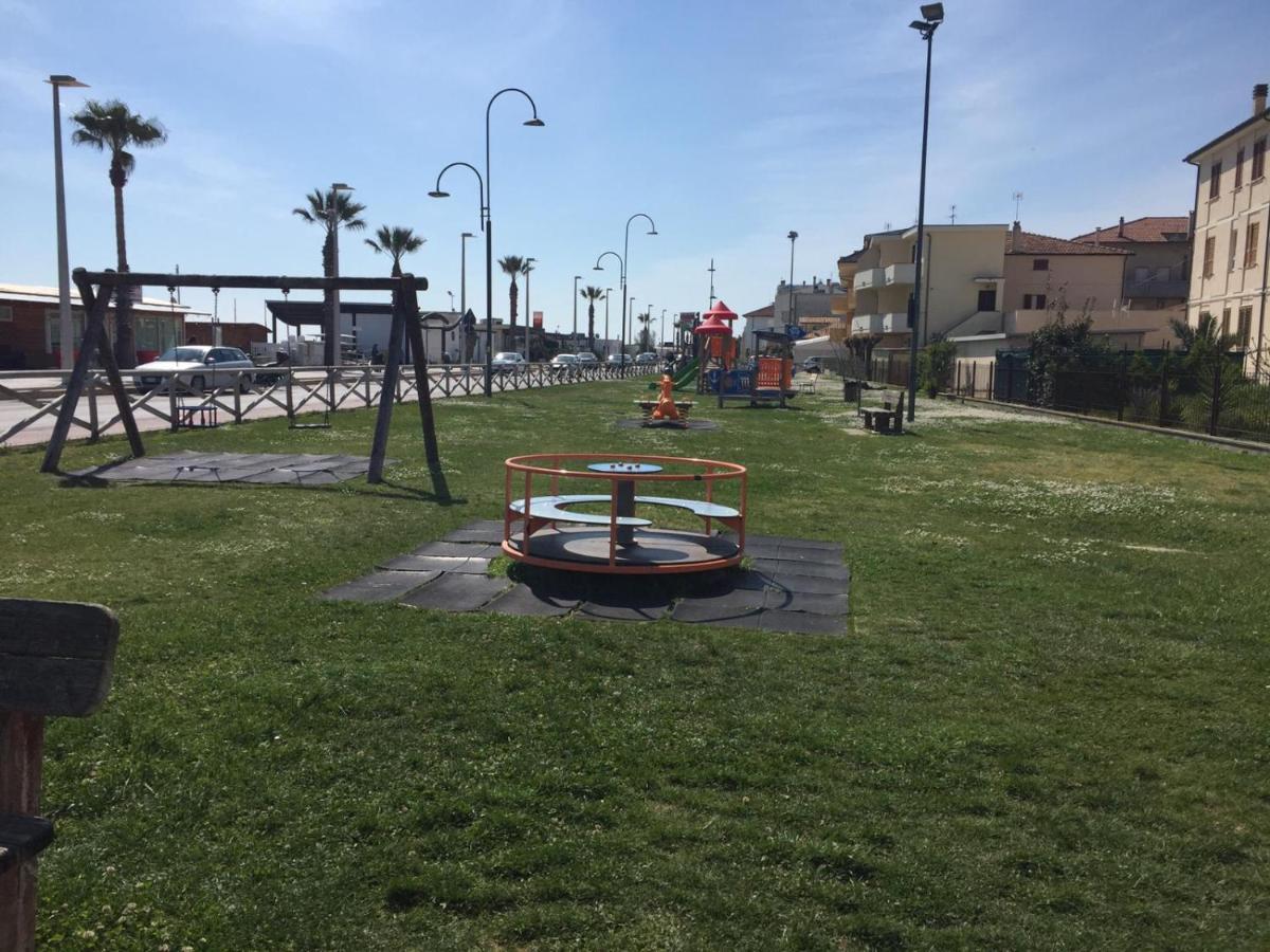 Pousada Copacabana Praia - Affittacamere - Casa Vacanza A Porto Sant'Elpidio Luaran gambar